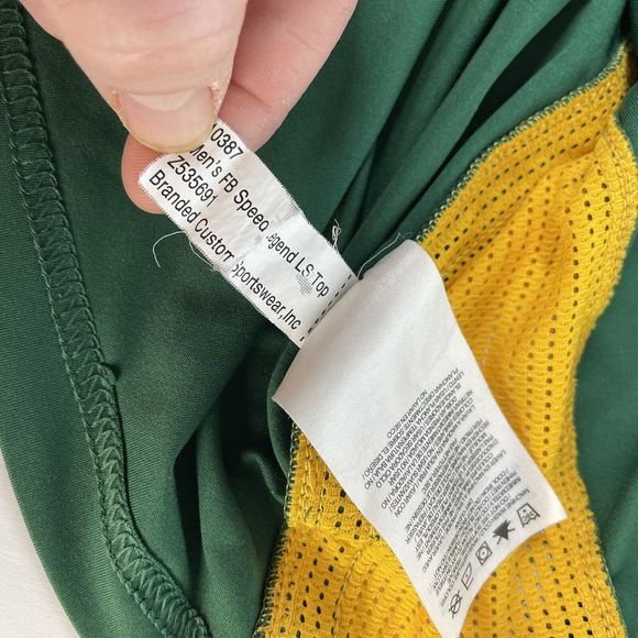 North Dakota State Bison Long Sleeve Shirt, Nike Dri-Fit Green, Medium, Football - Picture 12 of 12